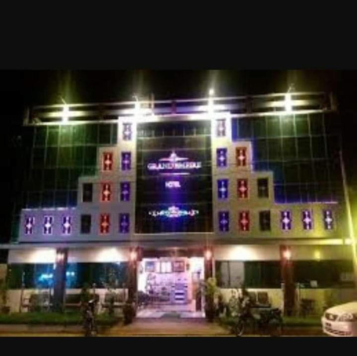 Отель Grand Empire Nyaung-U